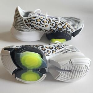 NEW Women's Nike Air Zoom Superrep 2 Size 7 still in the box!